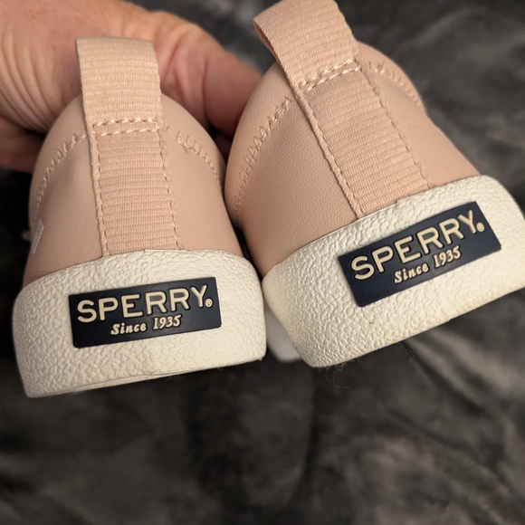 Sperry Women's Beige Sneakers - Picture 6 of 7